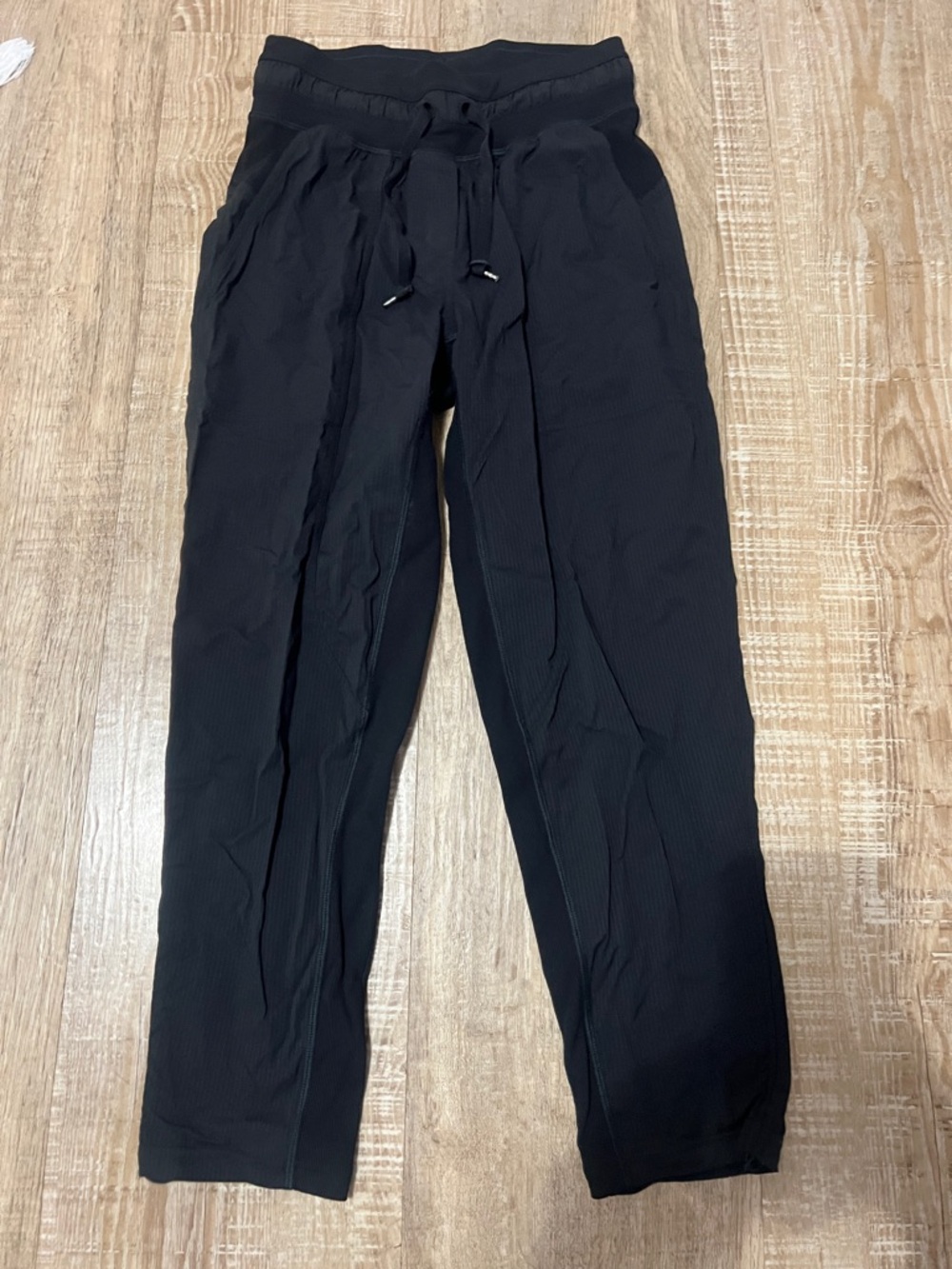 Lululemon Dance studio crop pants size 2